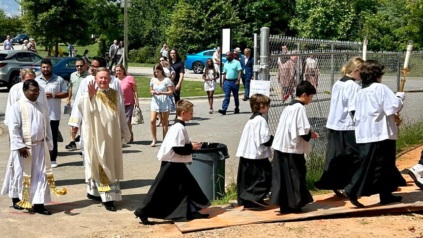 Cathedral parish center receives visitors, blessings