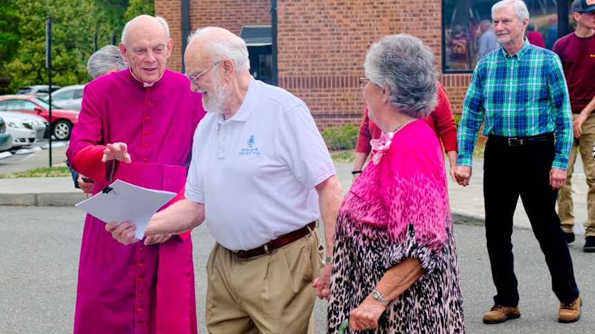 Monsignor Jeffrey Ingham, 76, dies in Raleigh