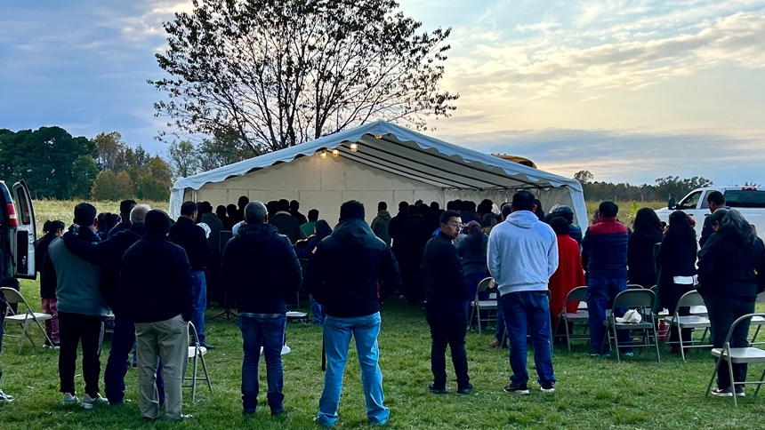 Bishop and cathedral team host Mass for farmworkers