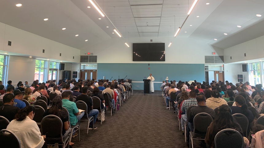 Friar Nelson Medina, O.P., leads Hispanic Ministry retreat